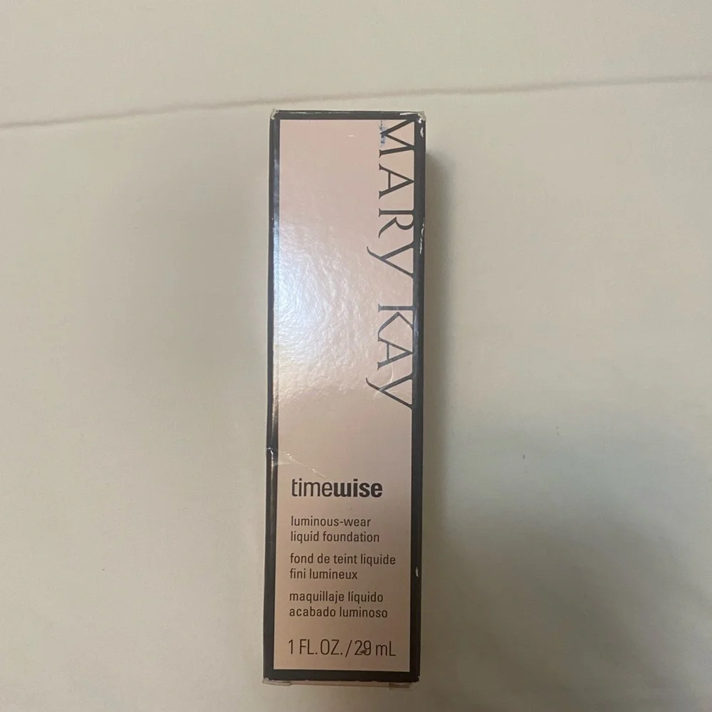 Mary Kay luminous foundation beige 6